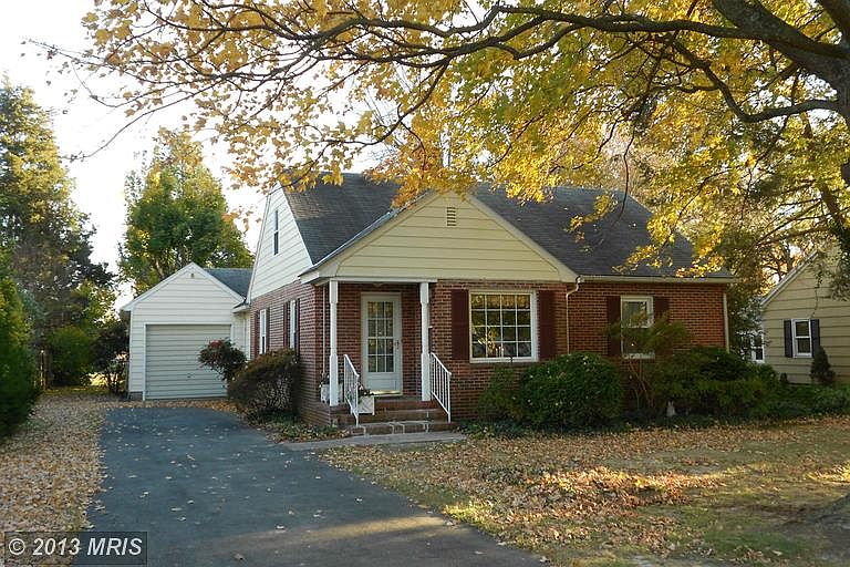2nd image of 20 Mount Pleasant Ave