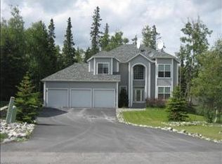 8540 Sahalee Dr, Anchorage, AK 99507