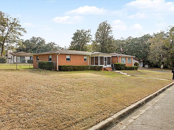 5th image of 265 W Seminole Ave