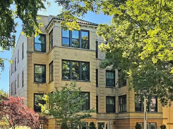 314 Wisconsin Ave APT 3S, Oak Park, IL 60302