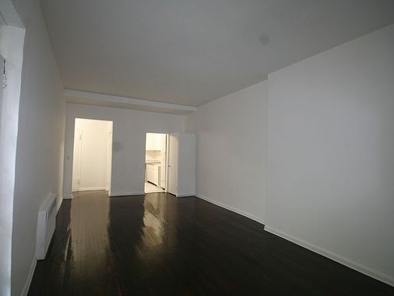 2nd image of 332 E 74th St APT 2B