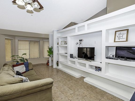 3rd image of 3660 W 13th St