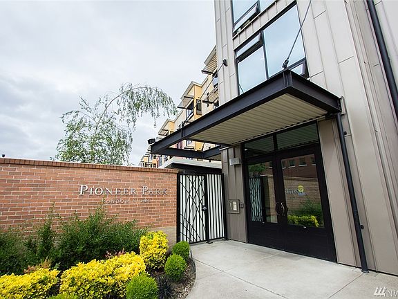 2nd image of 210 W Pioneer Ave Unit 216