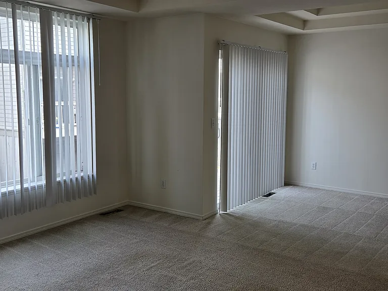 620 SW 155th St #4A — Photo 3