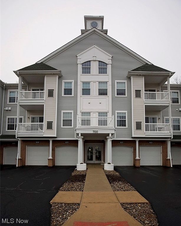 702 Aqua Marine Blvd, Avon Lake, OH 44012 Zillow