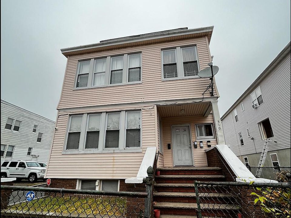 1st image of 310 Tremont Ave Floor 3