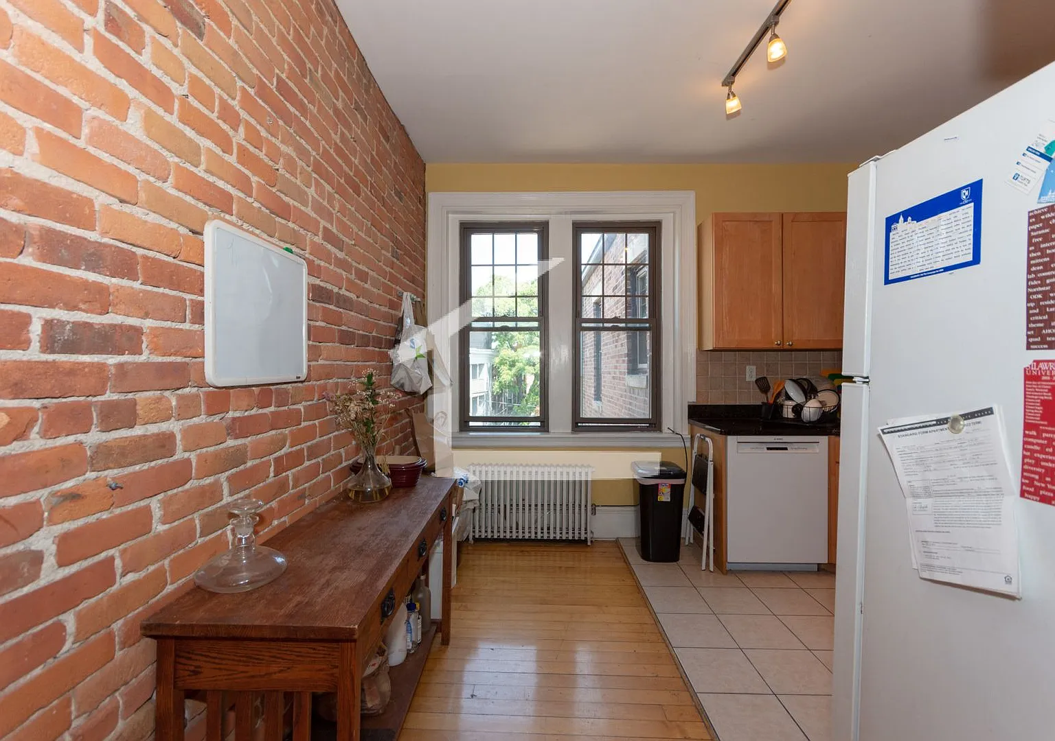3bed 2bath in Allston is available on 9/1 — Photo 2