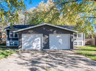 2606-2608 S Skyway Rd, Peoria, IL 61607