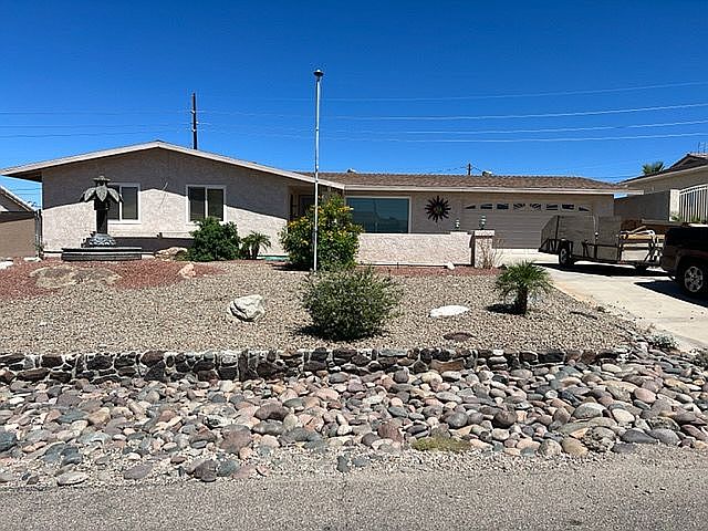 1st image of 2309 Inverness Dr