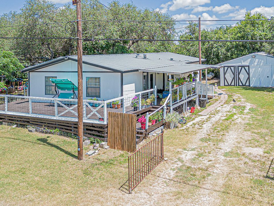 1st image of 213 BANDERA DR