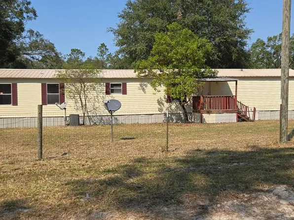 6100 NW 49th Ct, Bell, FL 32619