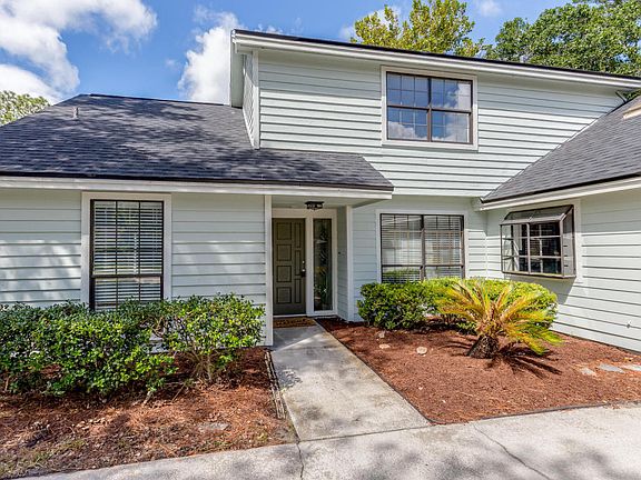 5th image of 1922 Indian Springs Dr