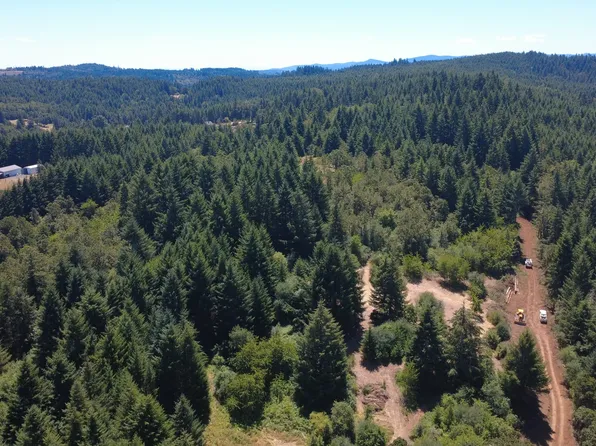 Cooper Hollow Rd, Dallas, OR 97338