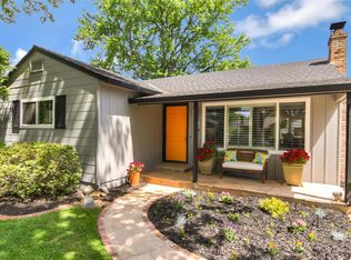 69 Fallon Ln, Sacramento, CA