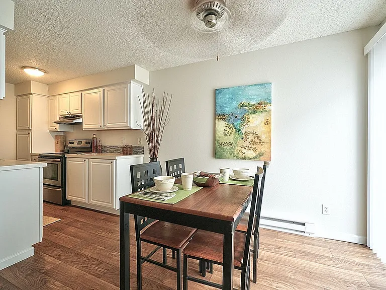 2897 NE Rene Ave — Photo 32