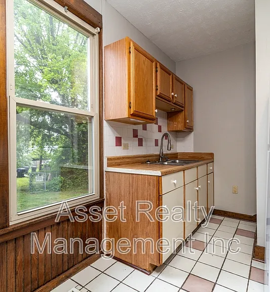 820 Luttrell St #1 — Photo 11