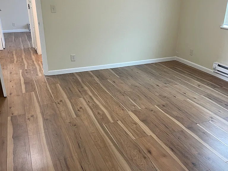 743 Bartlett Ave — Photo 7