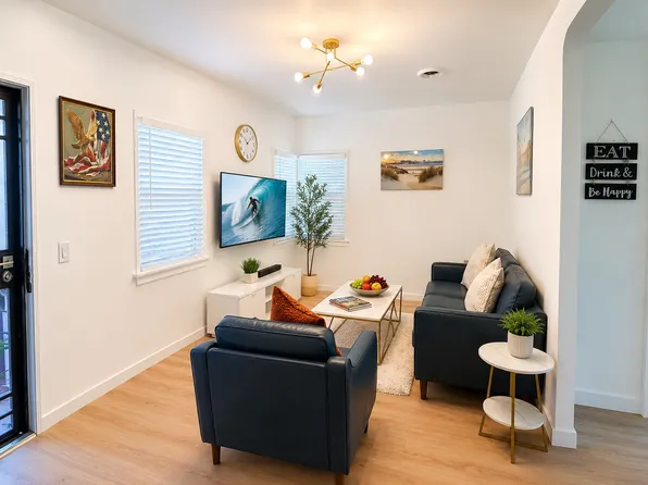 110 Alabama St, Huntington Beach, CA 92648