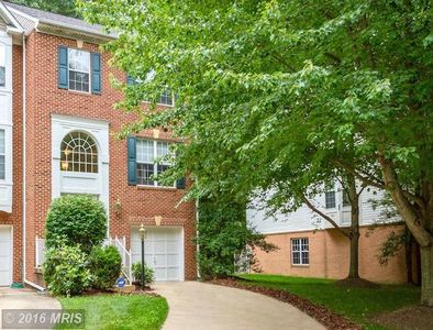 1215 Wild Hawthorn Way, Reston, VA, 20194