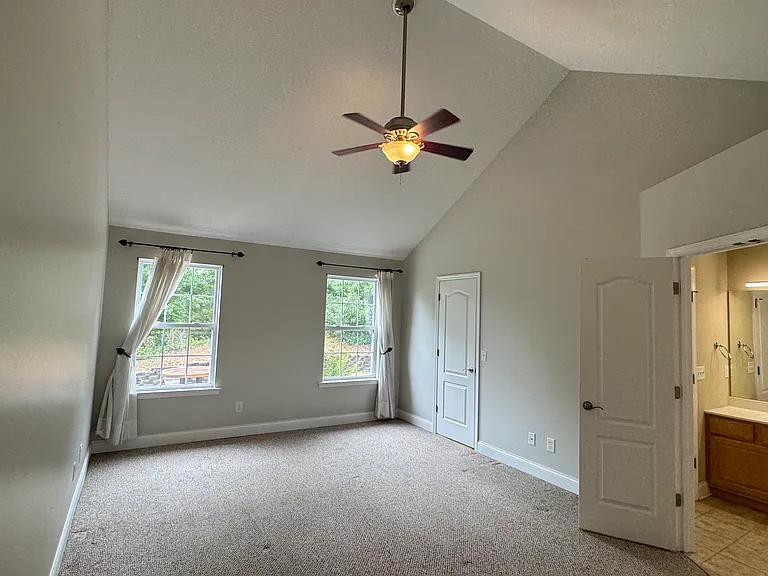 5685 Hyacinth Ln — Photo 45
