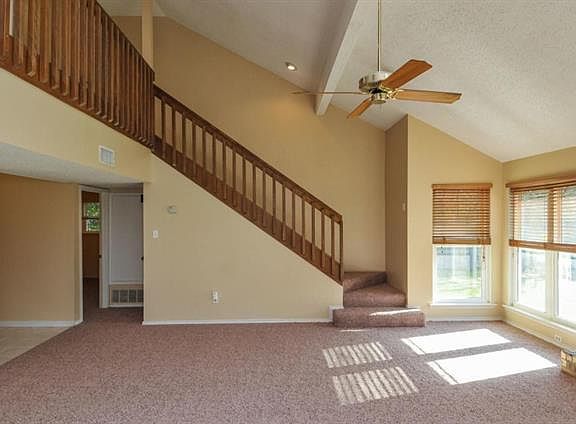 4th image of 2413 Slaton Dr