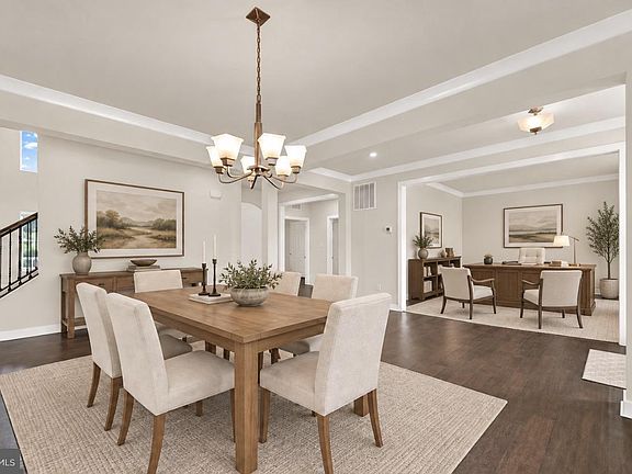 3rd image of 610 Spring Hollow Dr