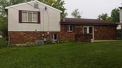 2nd image of 319 Clareknoll Ct