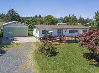 33583 Burma Rd, Scappoose, OR 97056