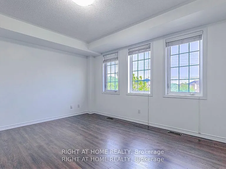 11 Telegraph St #FULL — Photo 12