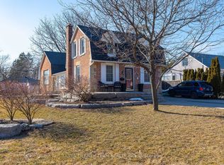 206B Palace St, Whitby, ON L1N 5E8