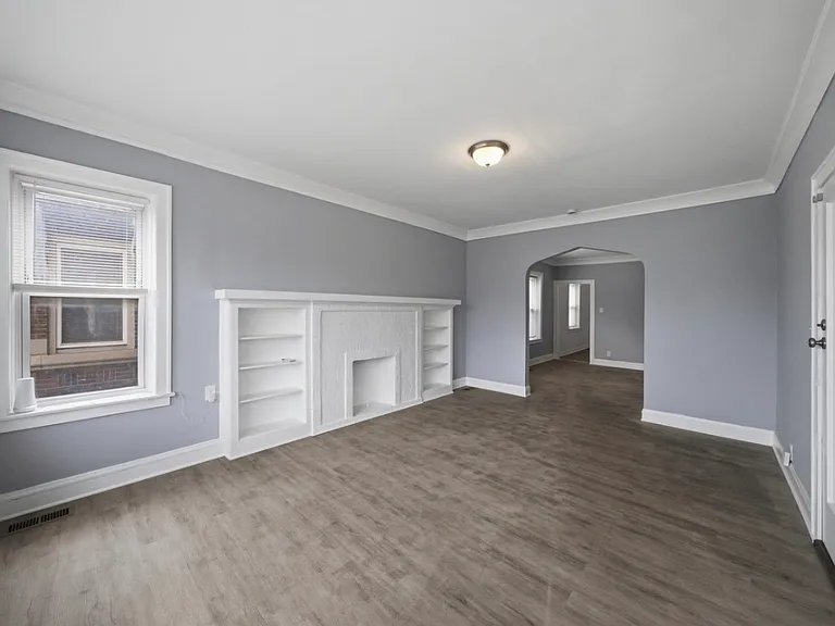 7212 S Indiana Ave #1 — Photo 2