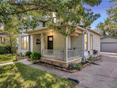 519 E 1st St, Newton, KS, 67114