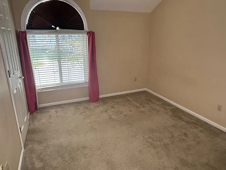 1117 Oakland Ct — Photo 22