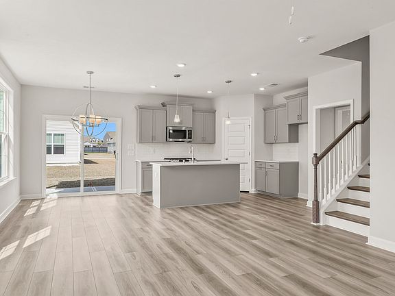 2nd image of 983 Agostino Dr