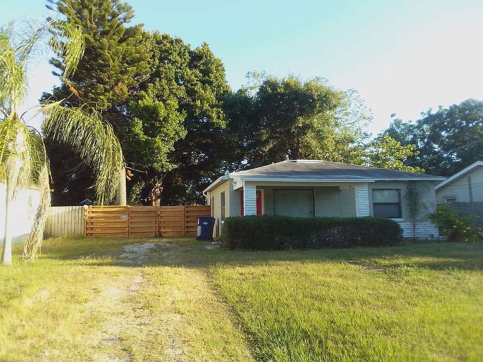 1st image of 3312 W Rogers Ave