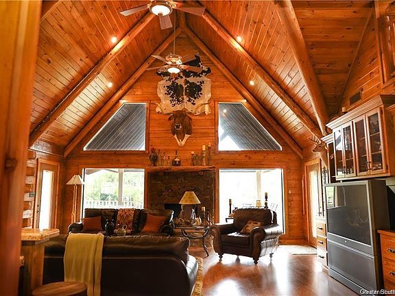 5th image of 1545 S Perkins Ferry Rd