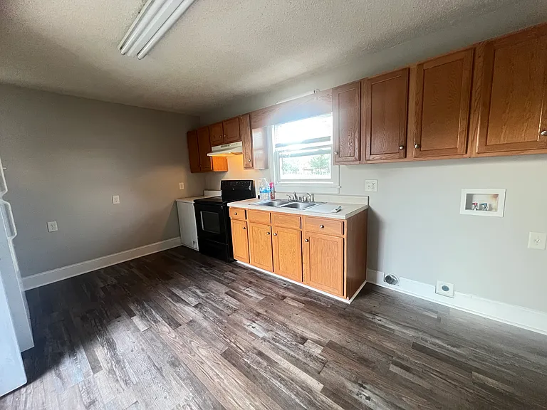 703 Stanback Ferry Rd — Photo 3