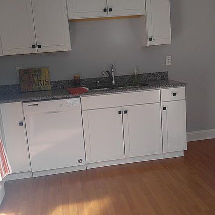 5th image of 4434 Decoursey Ave