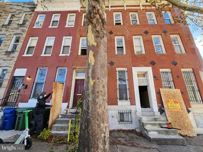 935 N Mount St, Baltimore, MD, 21217