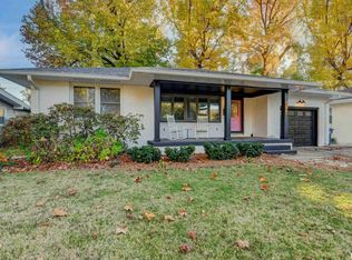 2100 Parkview Dr, Springfield, IL 62704