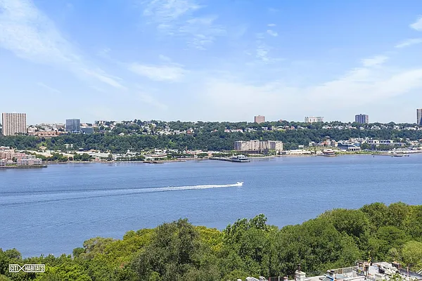 Rented by Citi Habitats | media 13