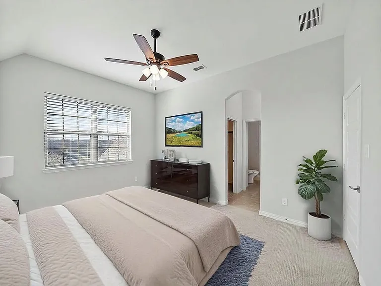 2805 Walnut Creek Ln — Photo 43