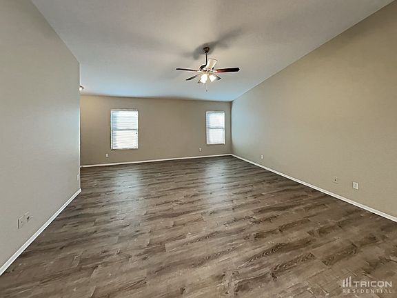 4th image of 39364 N Marla Cir