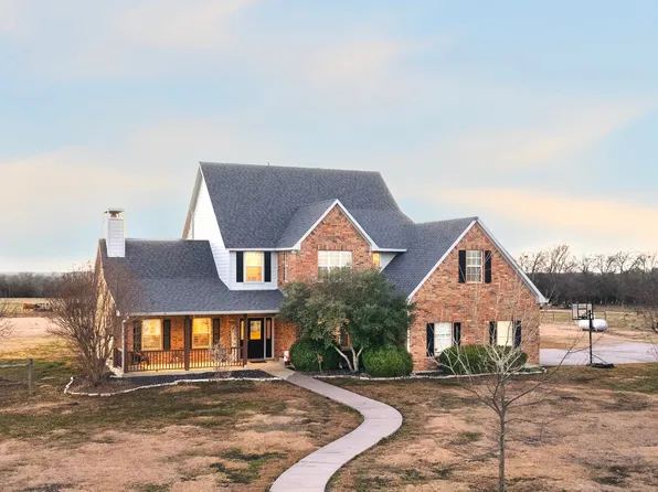 11027 Farmington Rd, Van Alstyne, TX 75495