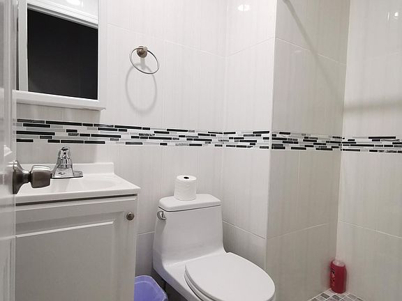 full bath downstairs