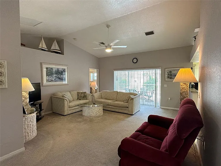 107 Cottage Pl — Photo 10