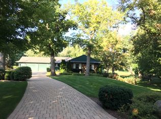 9414 N Clark Rd, Richmond, IL 60071