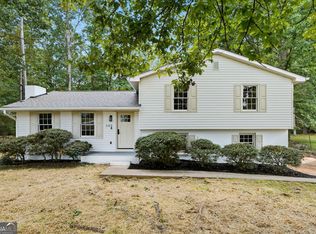 345 Henson Cir, Carrollton, GA 30117