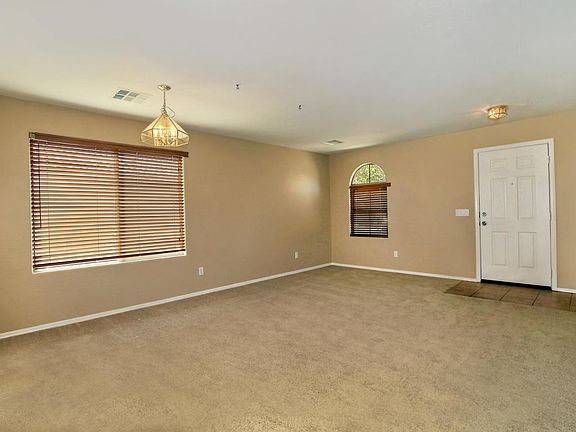 3rd image of 10613 W Edgemont Dr