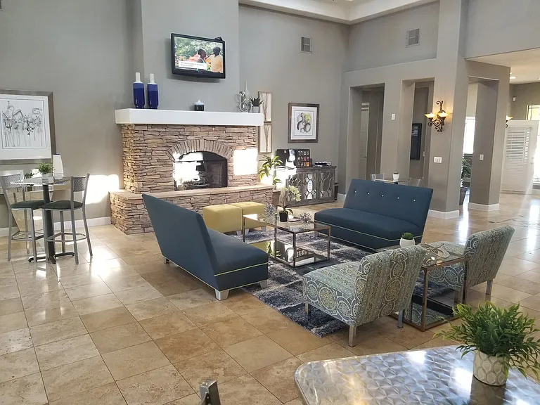 Timberlakes At Atascocita — Photo 2
